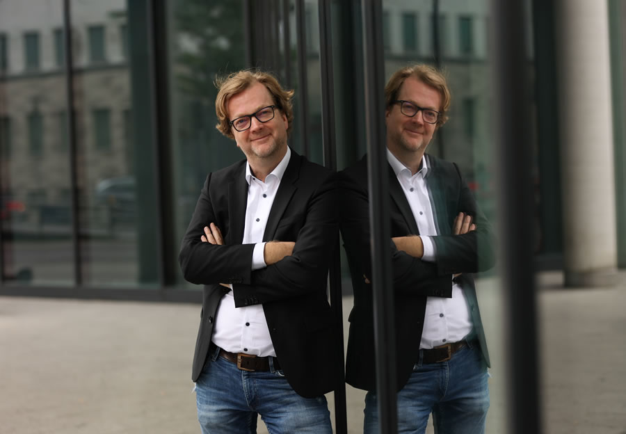 035_PicturePeople-036_1757598172486